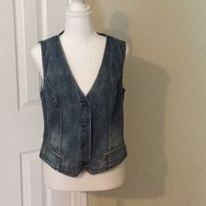 Denim vest.waist length.